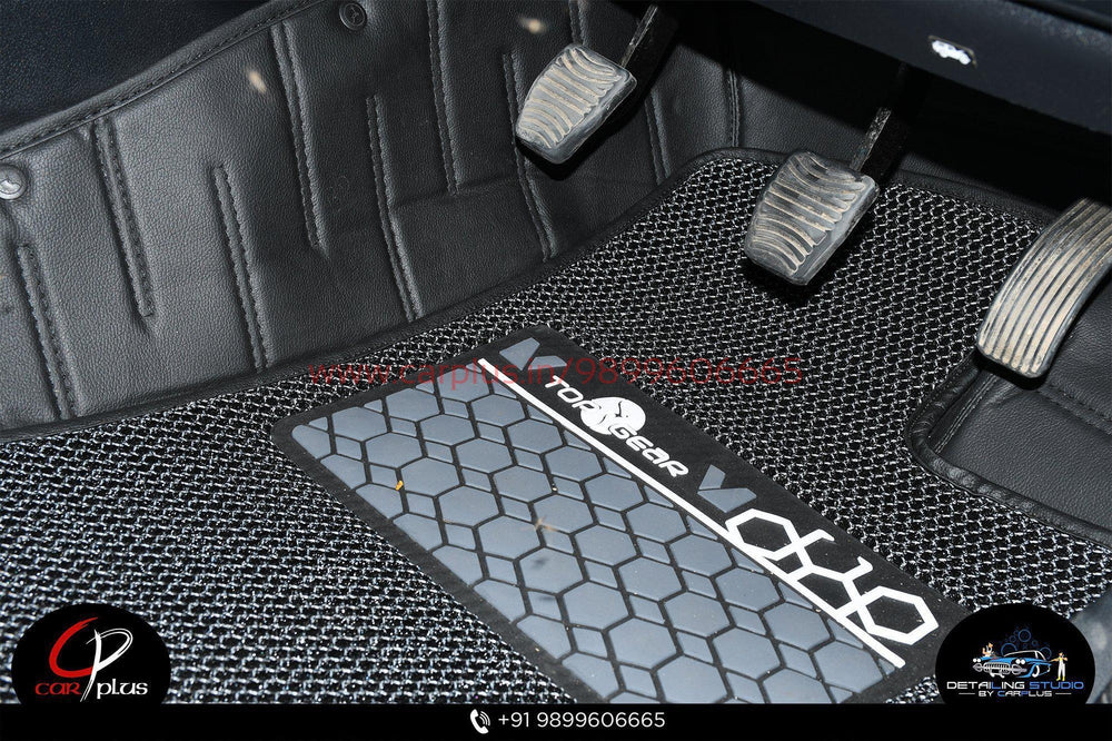 Top Gear 4D Rody HC Leatherite Car Mats for Mahindra Thar (2nd GEN, 4 Seater, Black-HC-Silver//Black)-7D MATS-TOP GEAR-CARPLUS